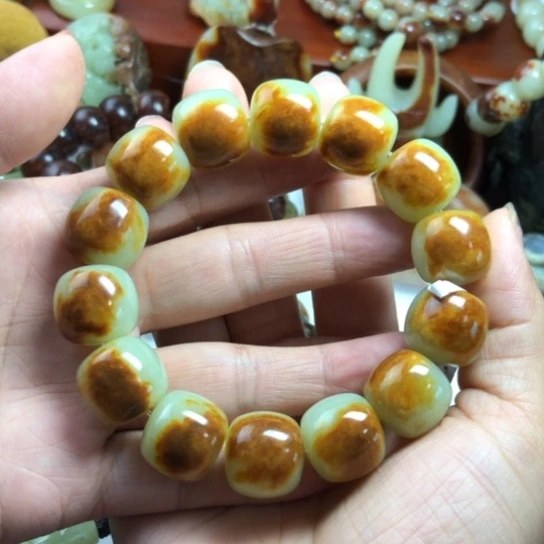 未镶嵌手串岫岩河磨玉（透闪石质玉）吉**意