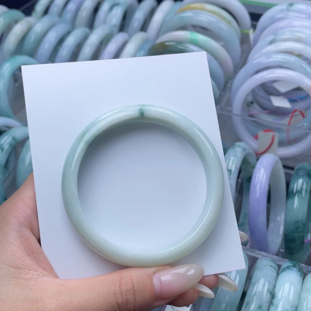 翡翠未镶嵌手镯58.8圈
