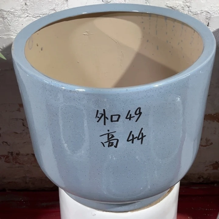 灰色金杯口径49高度44