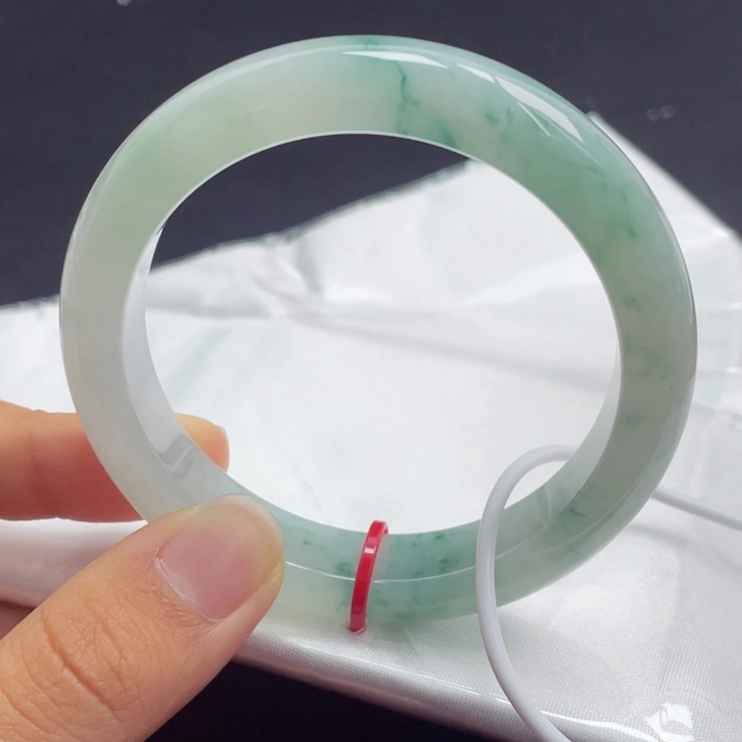 翡翠手镯未镶嵌玖***心56正圈