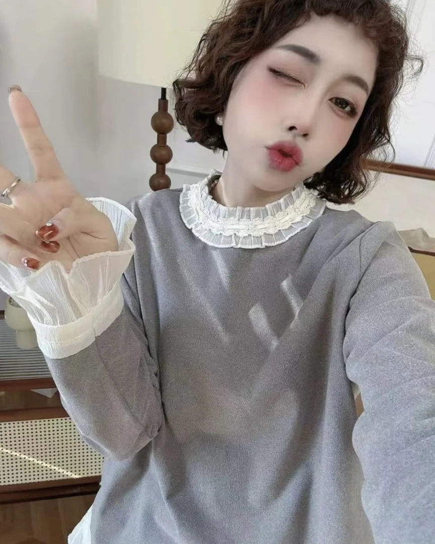 高级感蕾丝拼接钉珠设计感长袖韩版上衣套头休闲显瘦大码打底衫