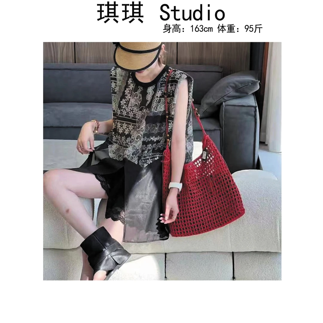 《琪琪家》夏季新款轻奢高级感舒适亲肤下摆拼接开叉短袖上衣607-O