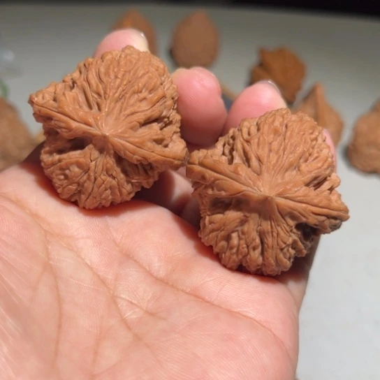 吊坠文玩核桃南疆石