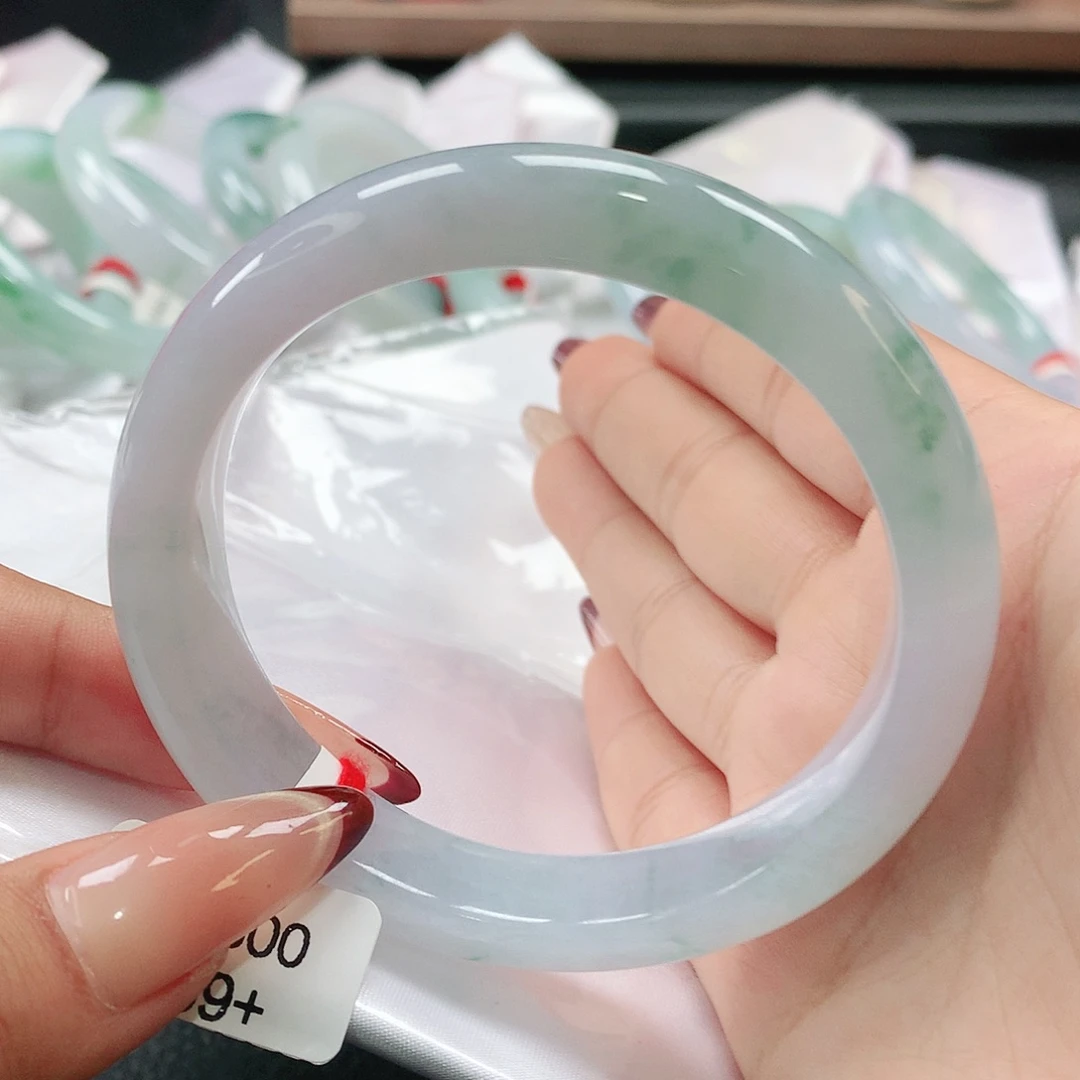 翡翠未镶嵌手镯缅甸天然翡翠