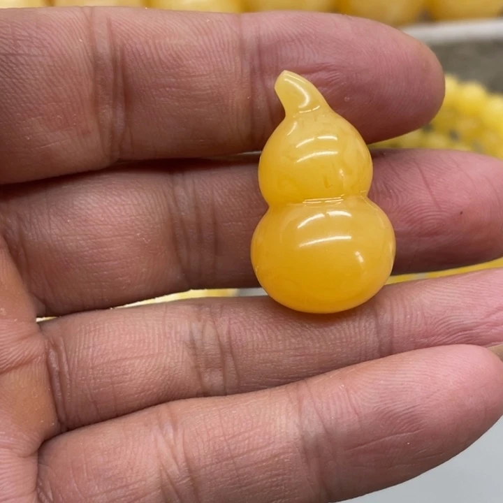 琥珀未镶嵌裸石葫芦