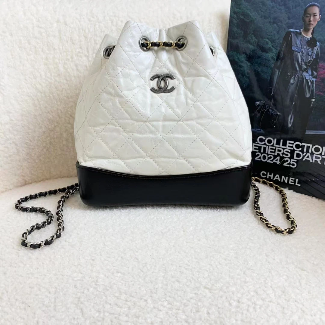 95新 Chanel/香奈儿 壹臻/白色牛皮流浪双肩包小号 24开 57401915