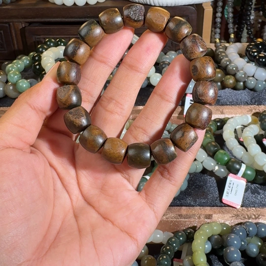 霖***和田玉未镶嵌手链