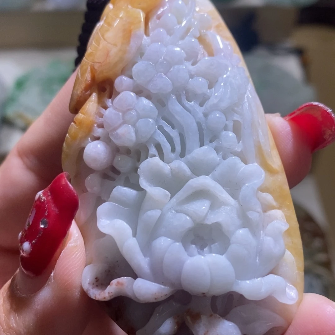 【闪购商品】翡翠颈饰未镶嵌喜上眉梢