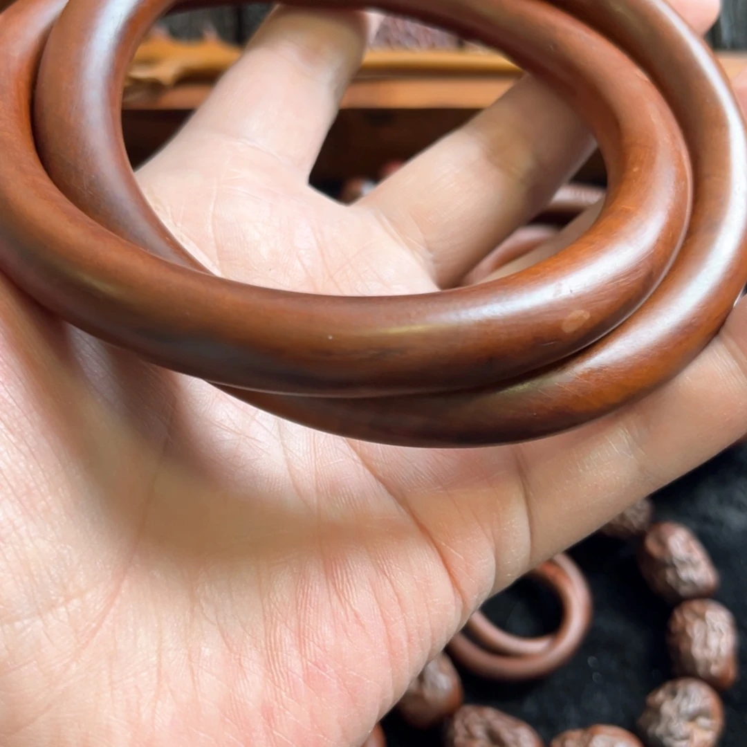 枣木乌*乾坤圈。。。。。。。。。。。。。