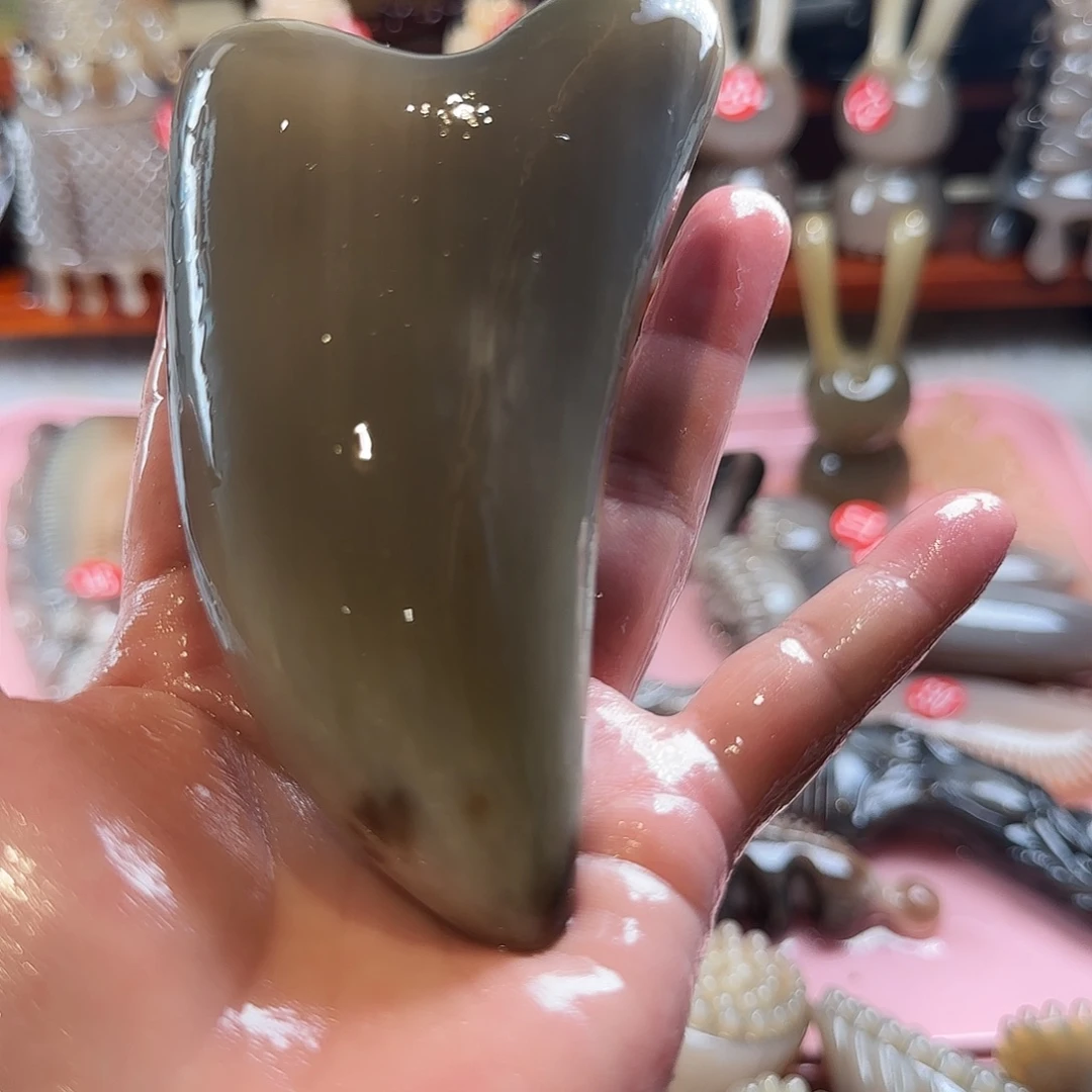 港牛牛角砖石按摩头疗