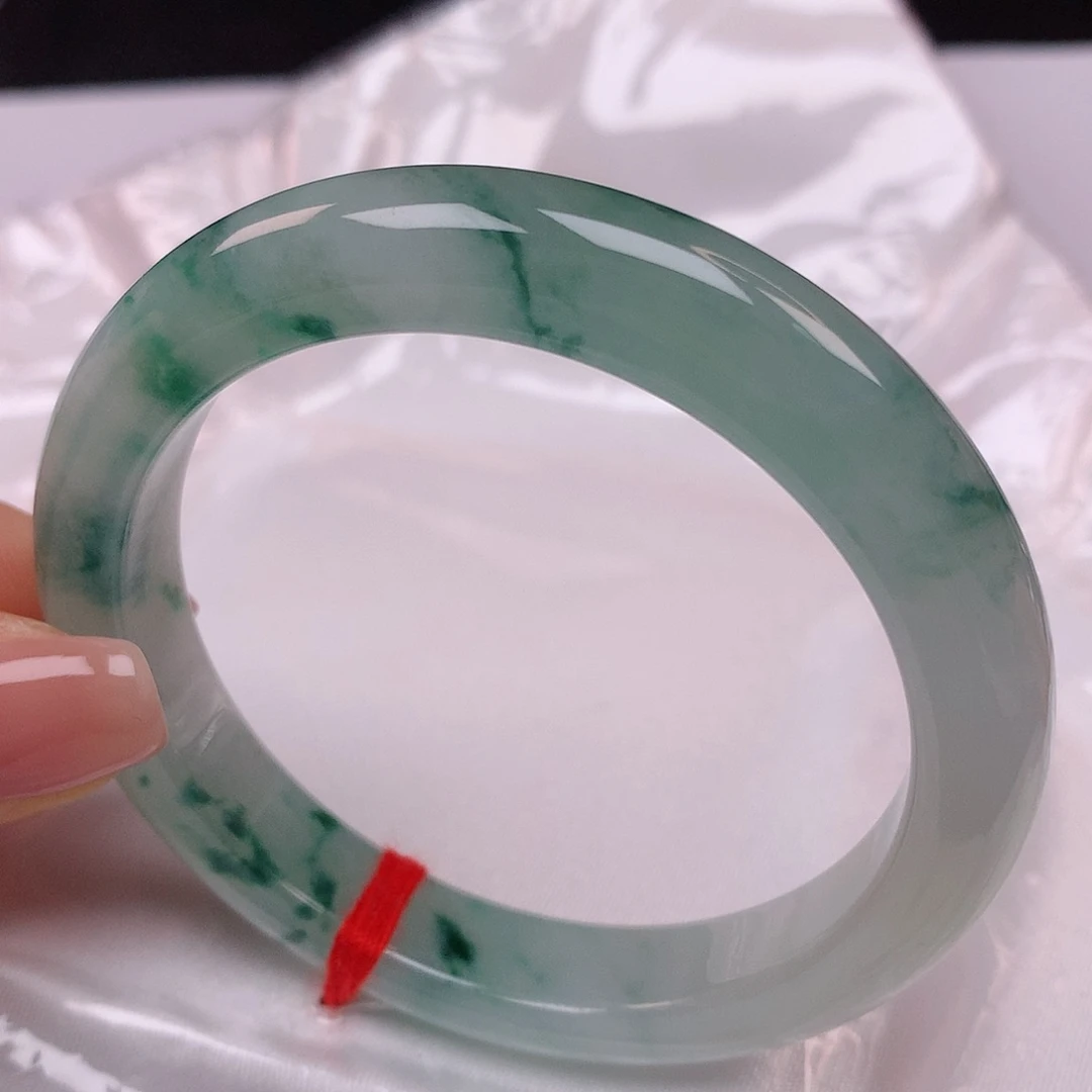 【闪购商品】翡翠手镯未镶嵌52翡翠手镯