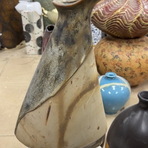 瓶瑕疵。。。。。。。。。。。。。。。。。