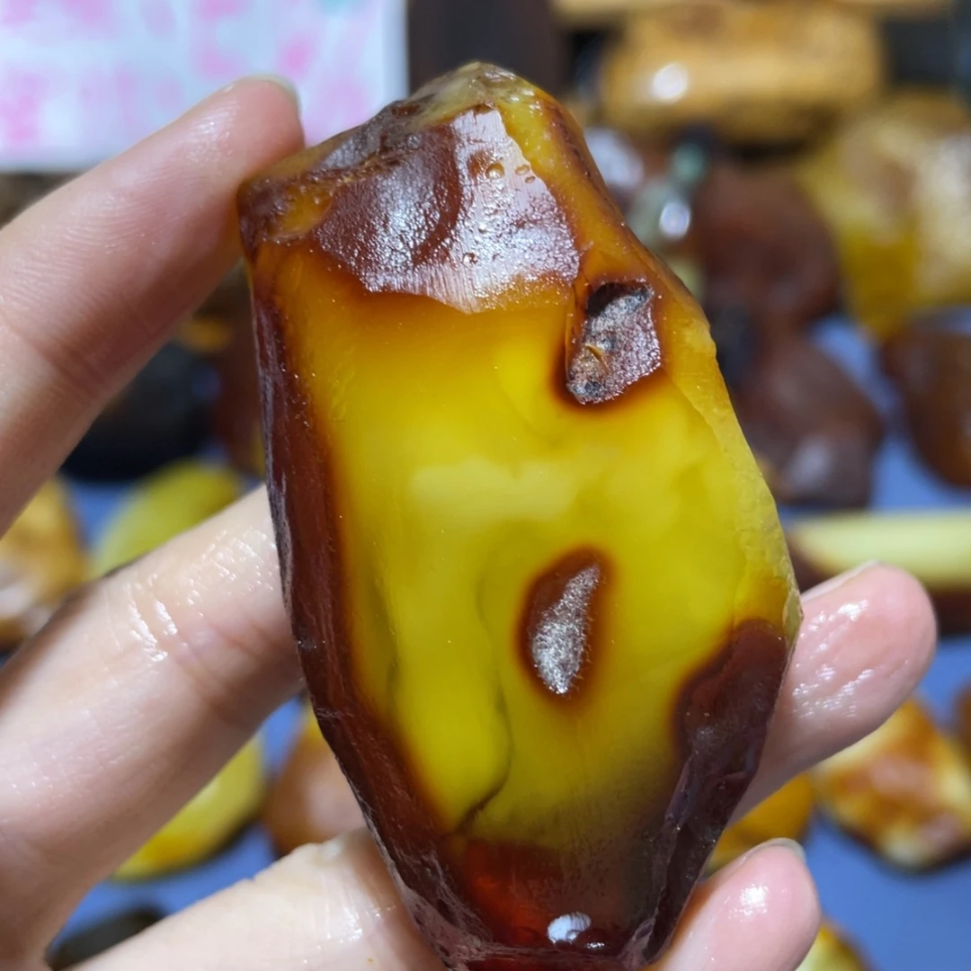 定制琥珀未镶嵌原石