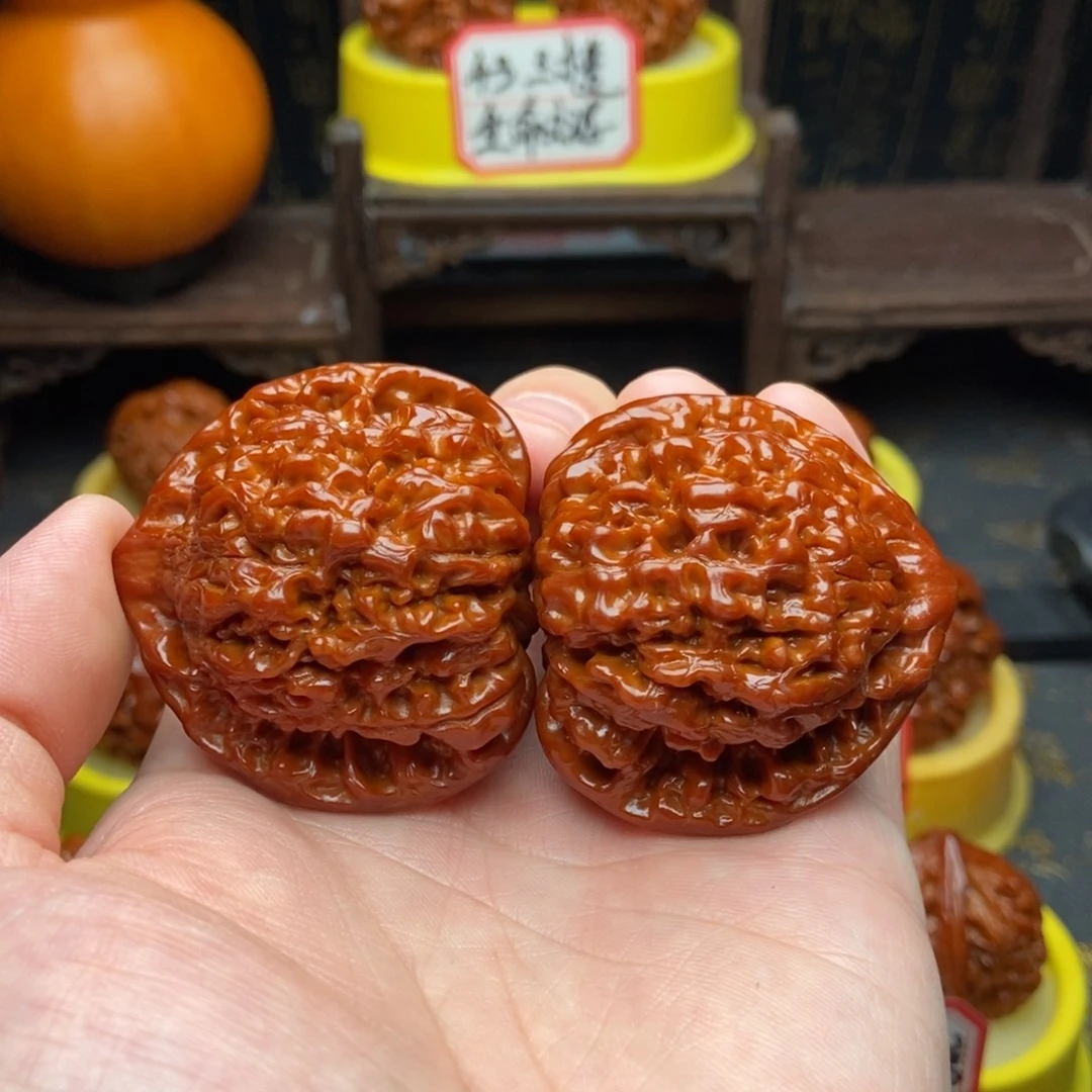 小***智文玩核桃吊坠47官帽