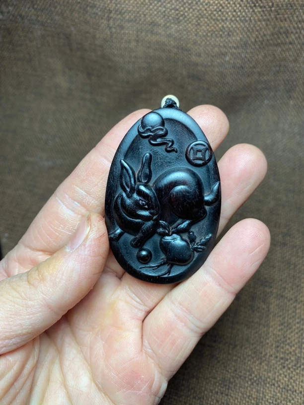 印度小叶紫檀十二生肖 兔 挂牌  461牌 高油密