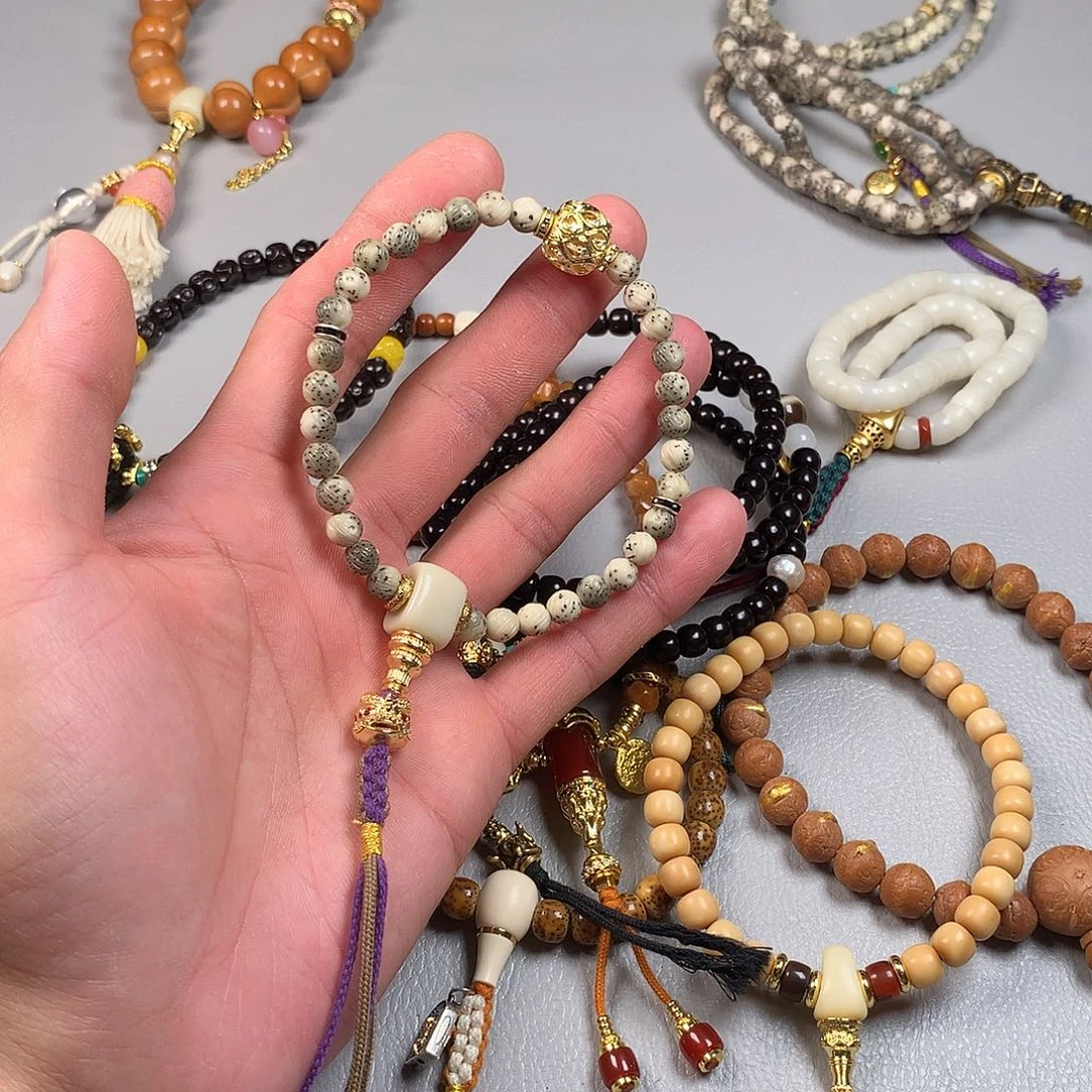 星月菩提吊坠。。。。。。。。。。。