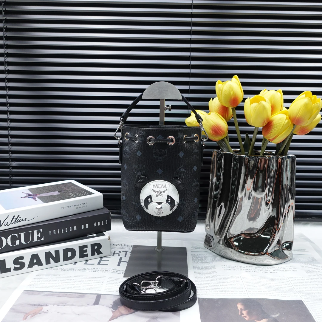 99新 MCM 单肩包/T10312157