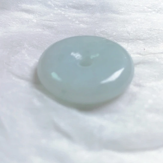 翡翠颈饰未镶嵌百*吊坠