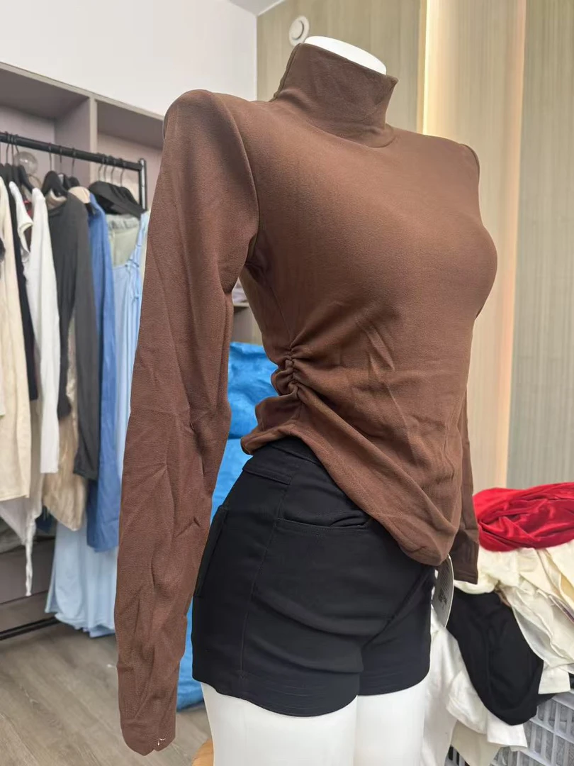 2025新款高领收腰徳绒修身辣妹装