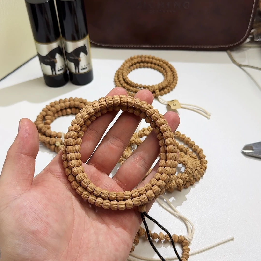 富***开柏香籽/百香籽吊坠莲花