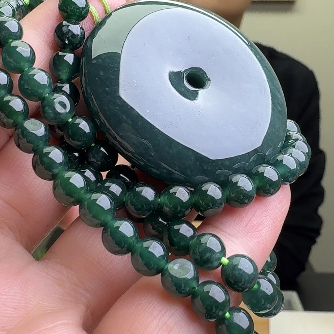 翡翠未镶嵌颈饰yy66