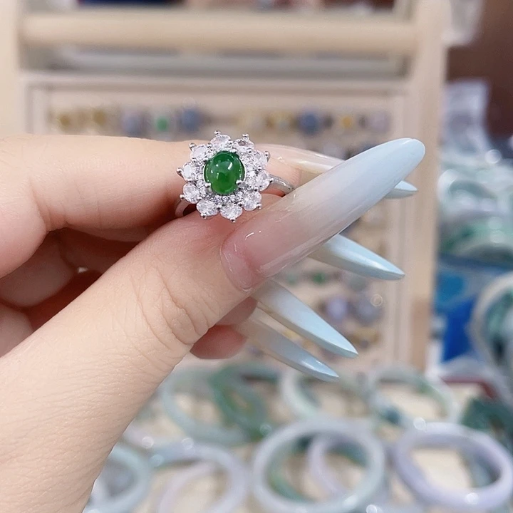 颈饰未镶嵌翡翠天然翡翠Ａ货