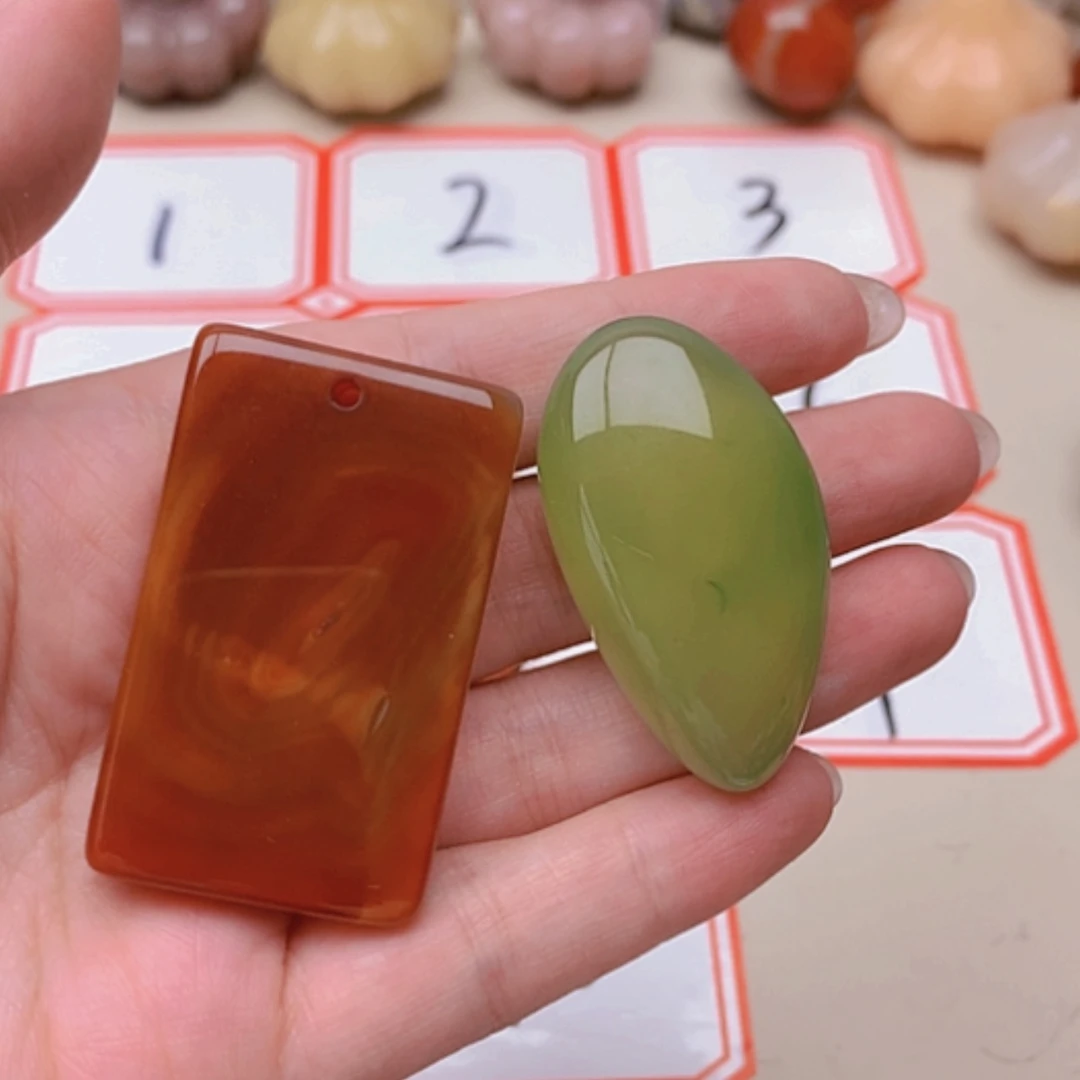 【闪购商品】未镶嵌玛瑙/玉髓珠宝半成品等*，
