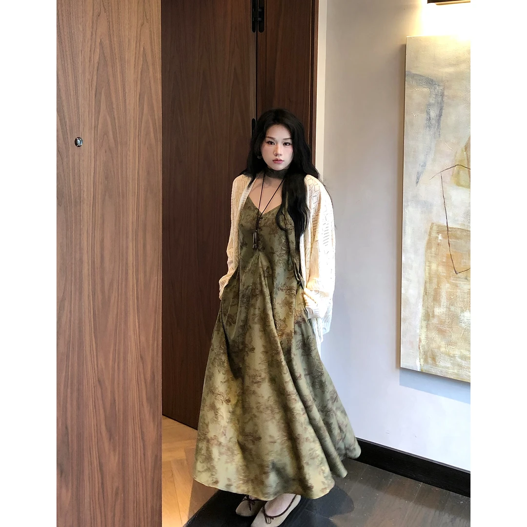 月半鱼【枯叶玫瑰】法式复古水墨印花显瘦吊带上衣连衣裙复古裙子