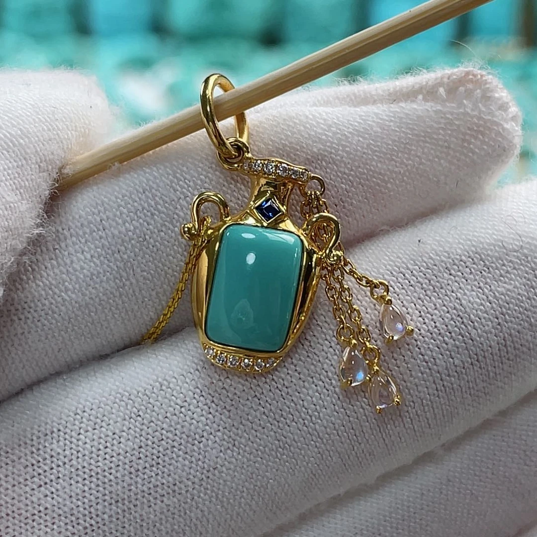 绿松石珠宝奇石18K金镶嵌