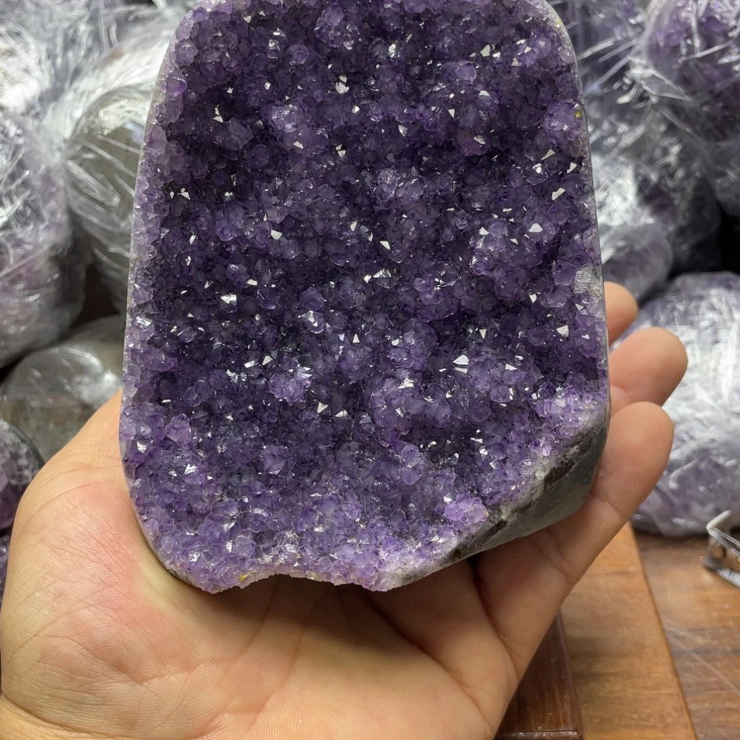 水晶未镶嵌大型摆件（非配饰）