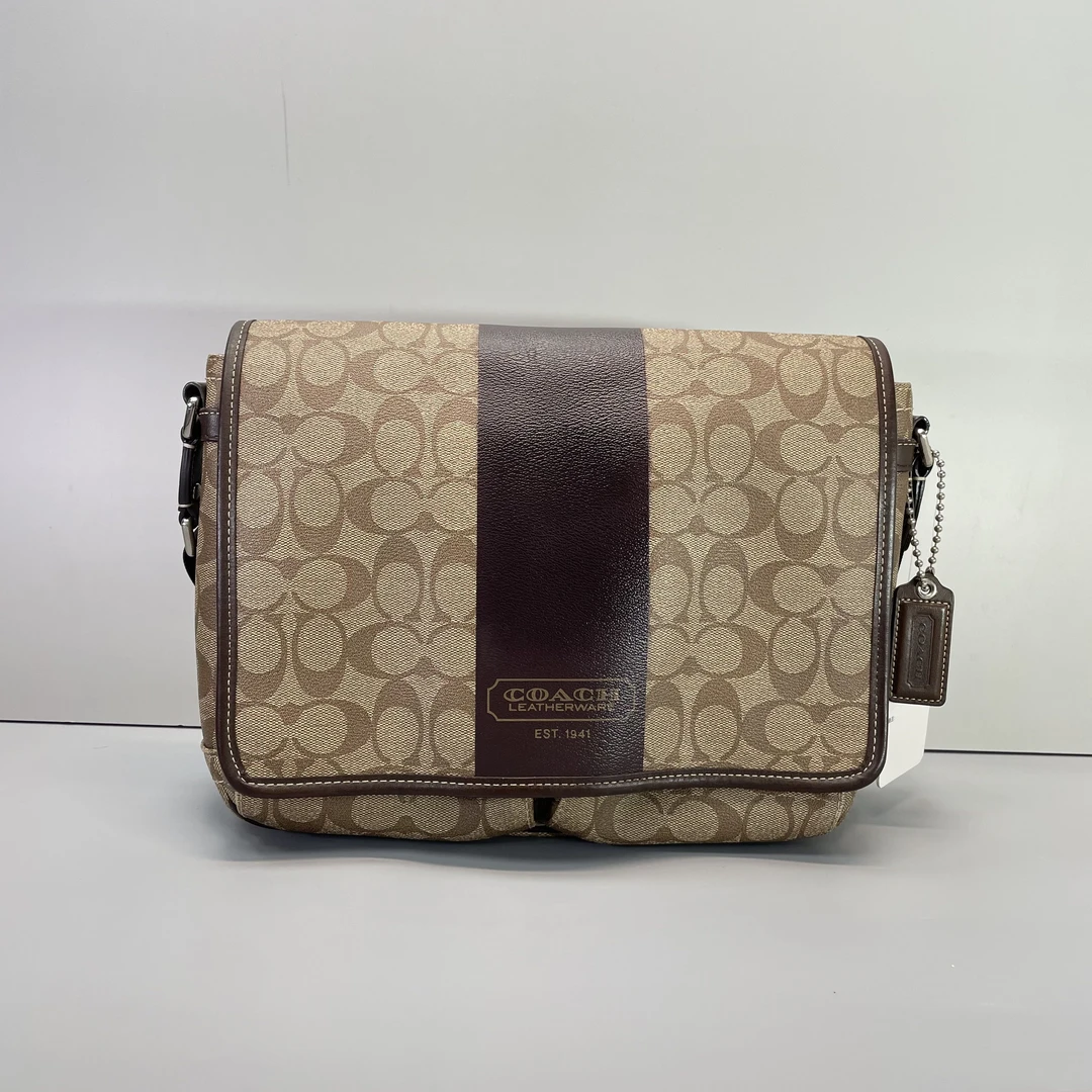 95新 COACH/蔻驰 小林/男士棕老花斜挎包30*24*10cmB031108