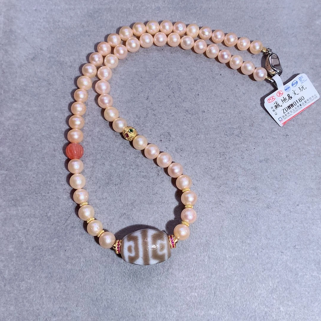 玛瑙/玉髓颈饰未镶嵌