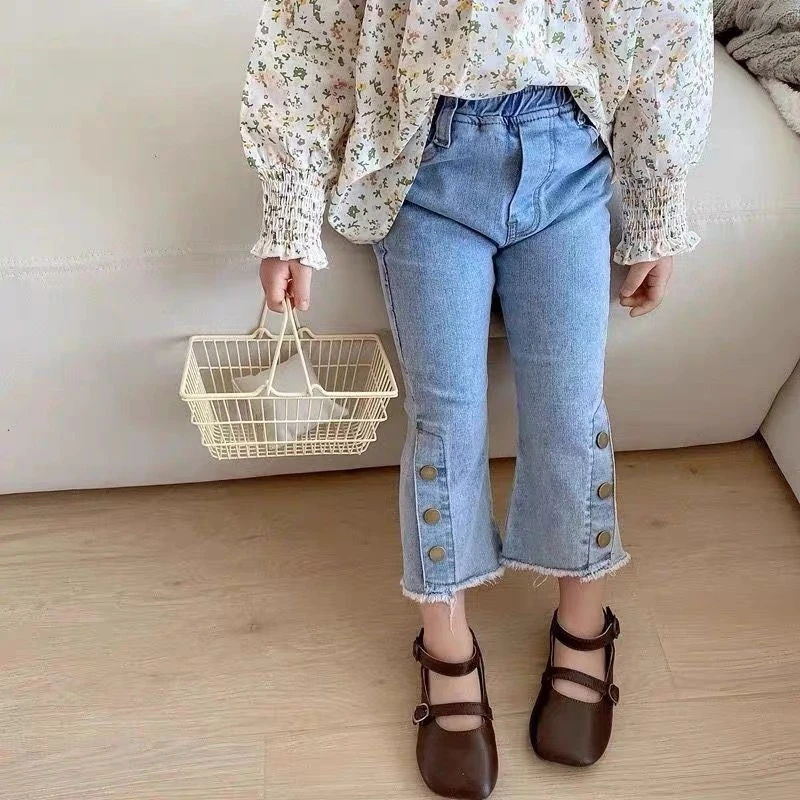 脚口扣子微喇牛仔裤（微瑕）