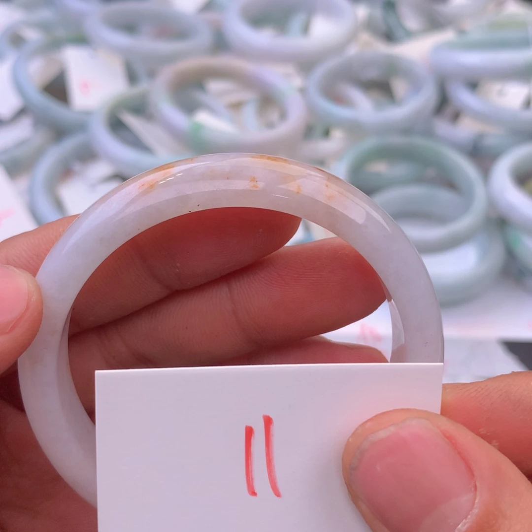 翡翠手镯未镶嵌4588898888889