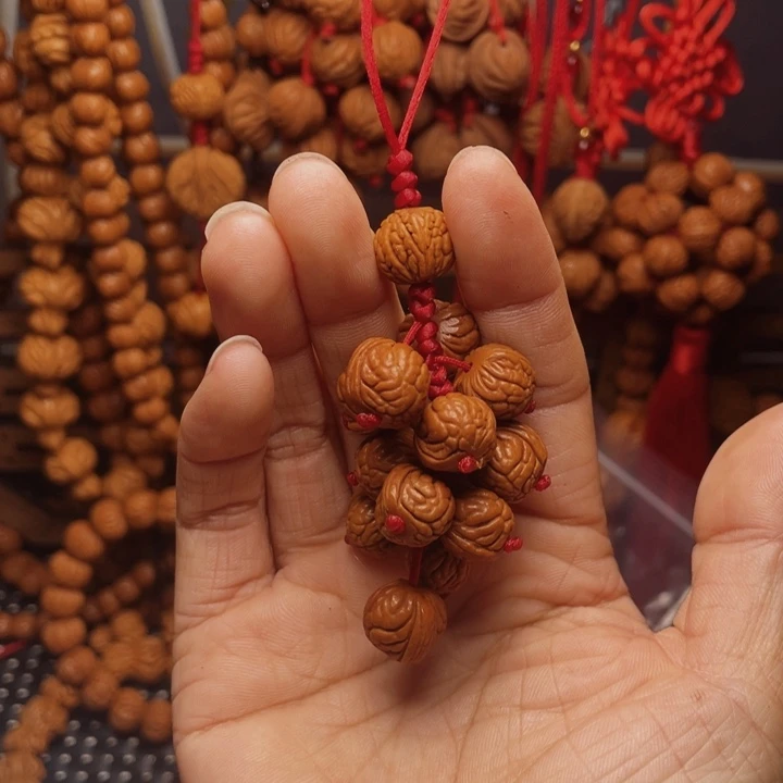 木质类龙纹桃枭挂件j