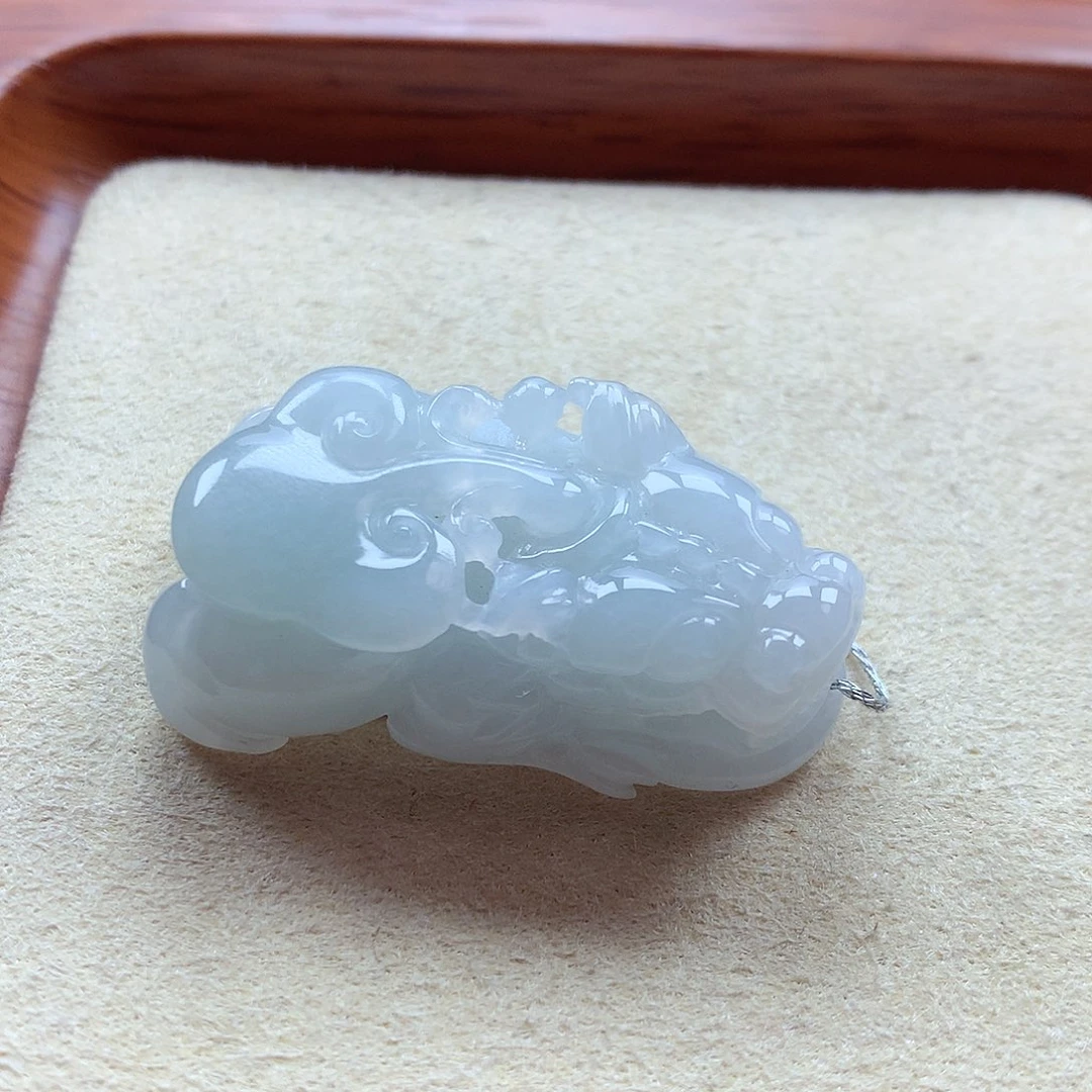 【闪购商品】翡翠未镶嵌颈饰、****?翡翠貔貅