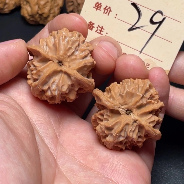 文玩核桃把件苹果园37尺全品白茬29