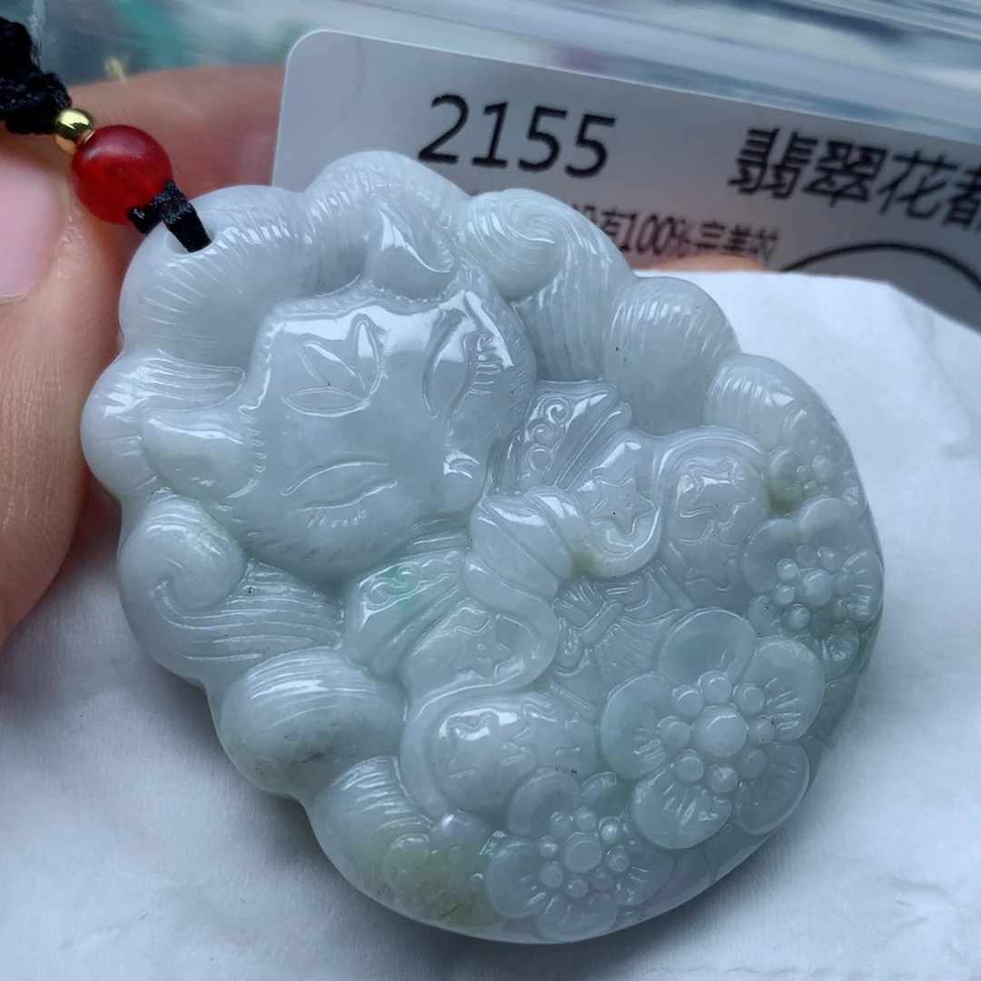 翡翠颈饰未镶嵌牌子