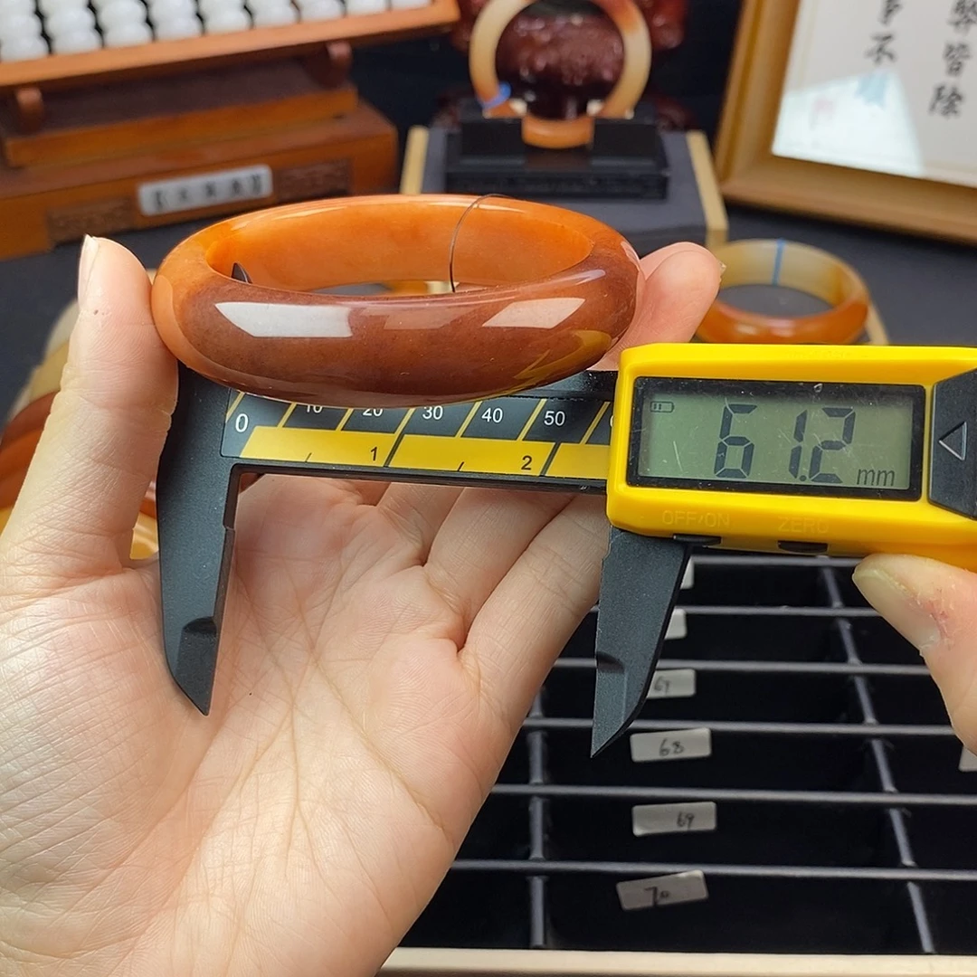 55号紫色系聚宝盆必入