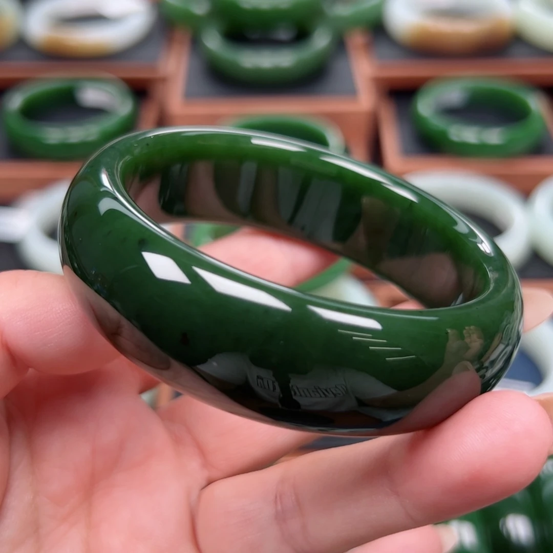 未镶嵌手镯和田玉（碧玉）626364圈口