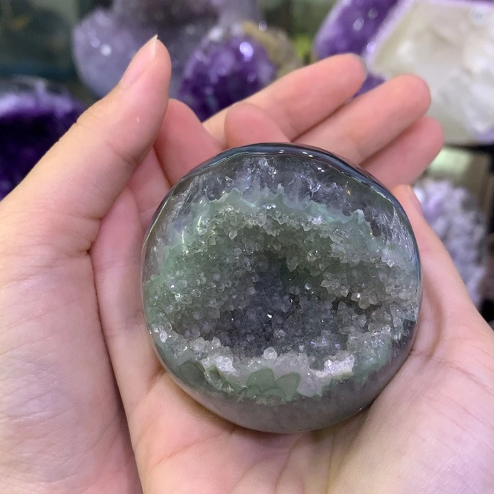 未镶嵌大型摆件（非配饰）水晶
