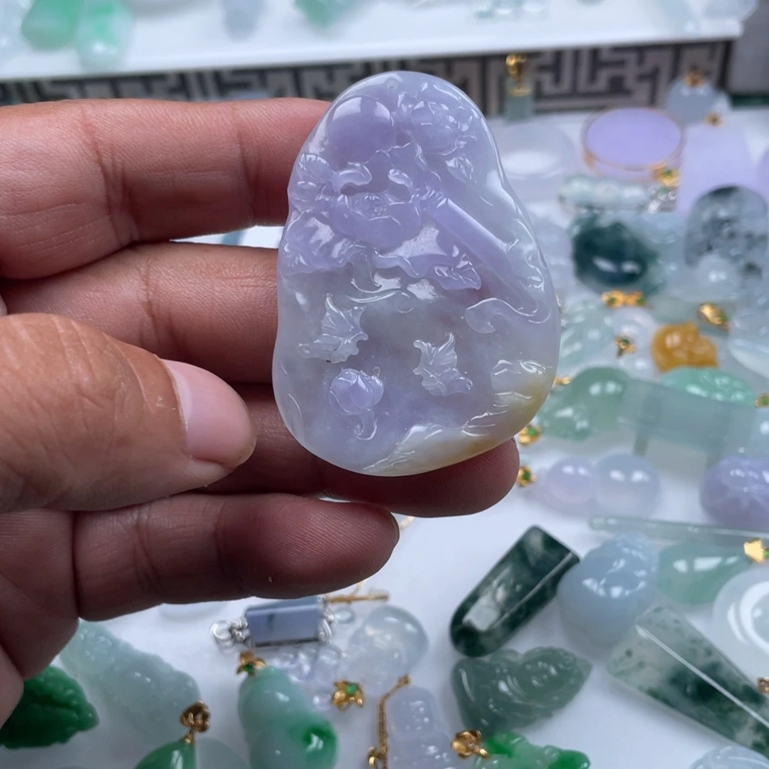 翡翠未镶嵌颈饰翡翠冰紫