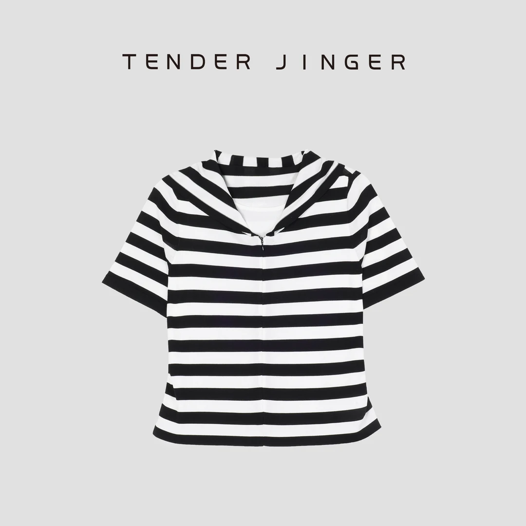 Tender Jinger【黑标】假两件条纹连帽-针织短袖T52FSS708F