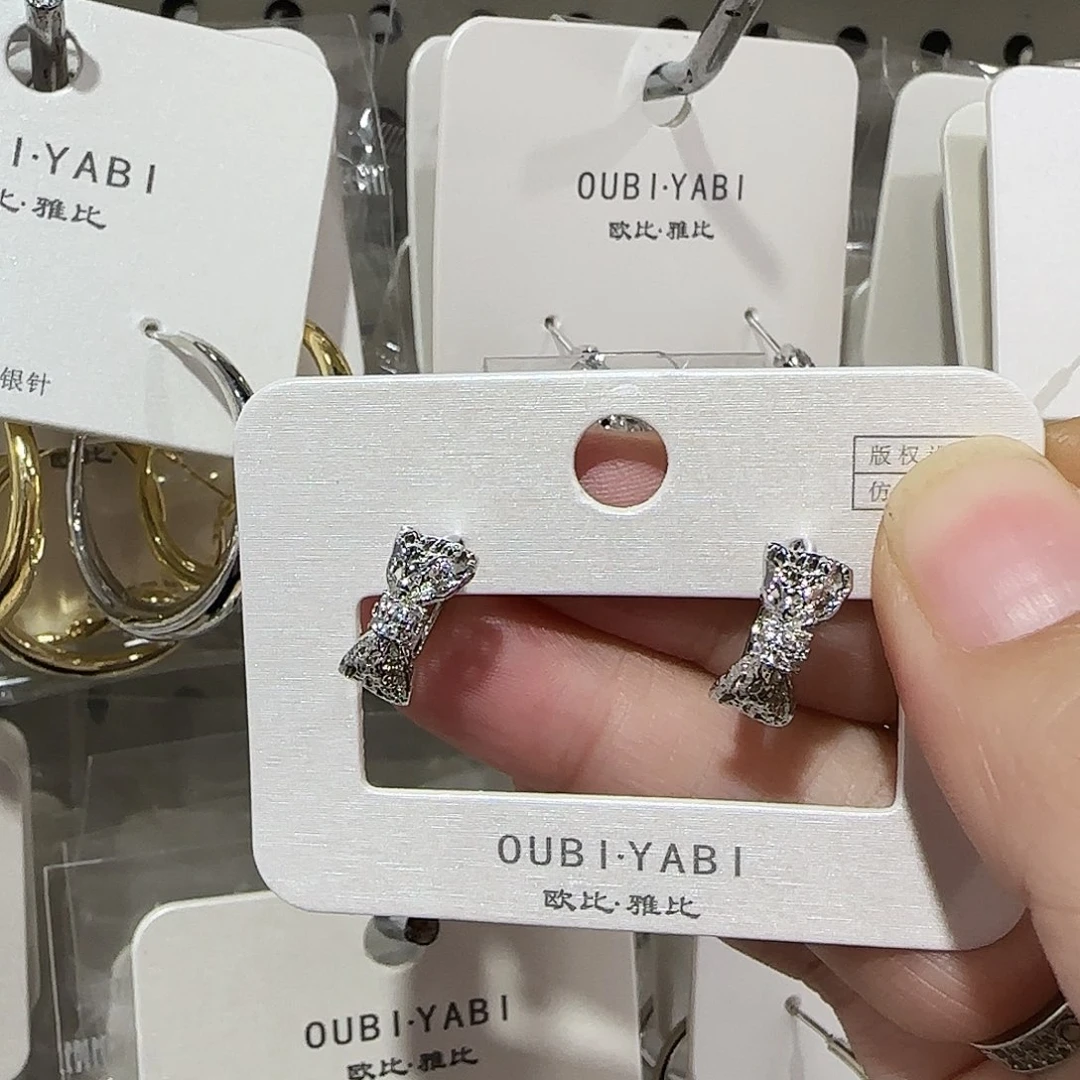 锆石纯铜合金银色蝴蝶结