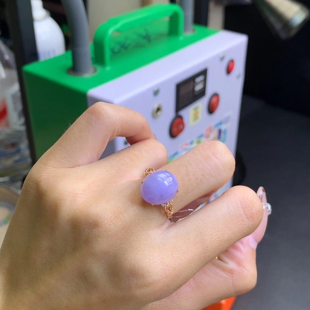 佛***牵翡翠18K金镶嵌颈饰