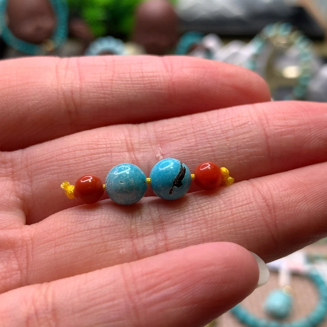 南红玛瑙配饰未镶嵌