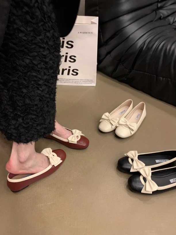 蝴蝶结方头单鞋女粗跟鞋2025伴娘鞋子春夏平底低跟软皮软底奶奶鞋