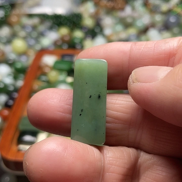 未镶嵌和田玉车挂承****随