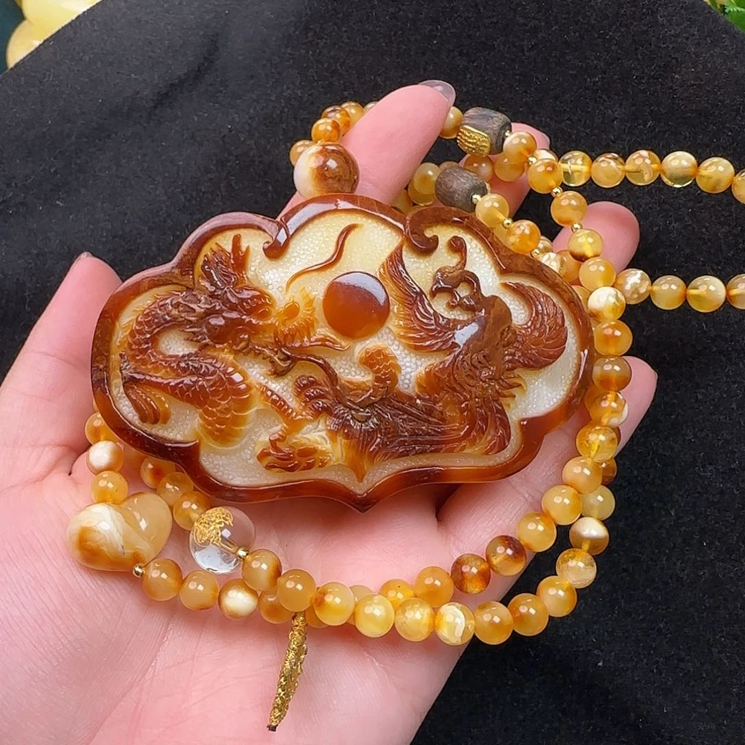 蜜蜡未镶嵌珠宝奇石