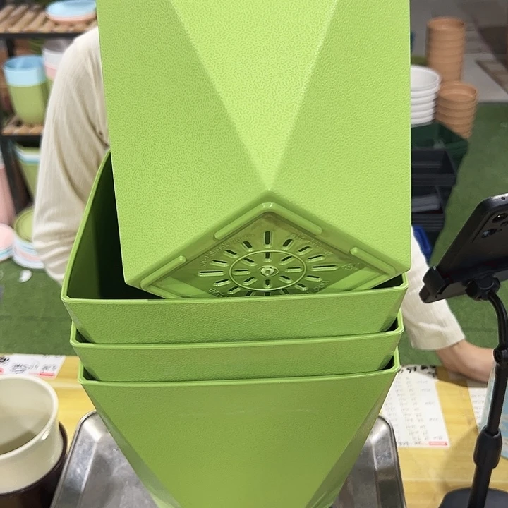 微瑕FV210口21高27绿色无托4只